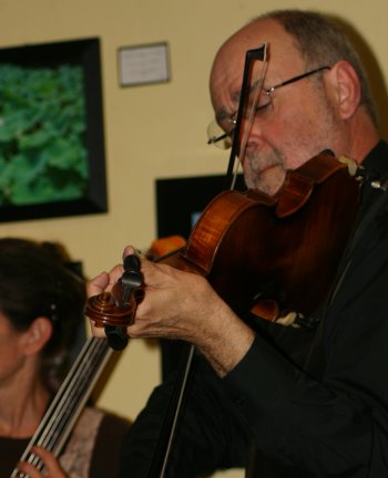 Jim on the fiddle